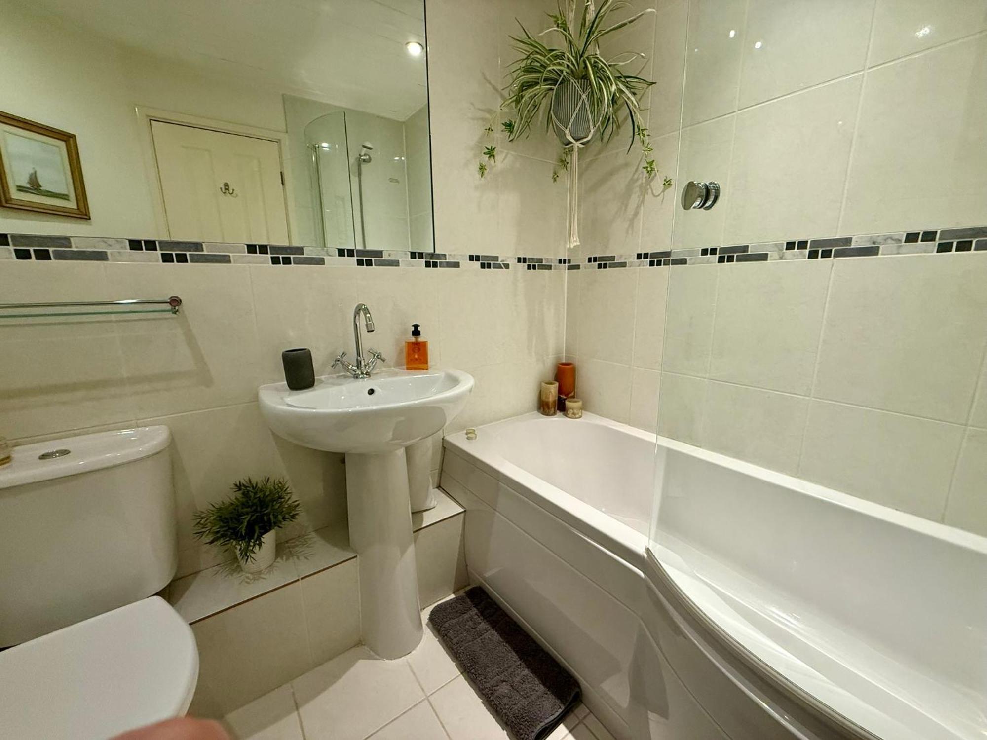 Luxury Kingfisher Lodge, Isis Lake, Within The Cotswold Waterpark Cirencester Esterno foto
